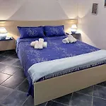 Сasa de vacaciones A 5 Minuti, Giardino E Vista Mare - Due Splendide Indipendenti *