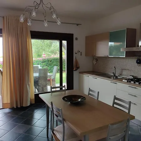 A 5 Min, Giardino E Vista Mare - Due Splendide Indipendenti Holiday home