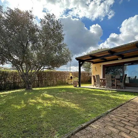Holiday home A 5 Min, Giardino E Vista Mare - Due Splendide Indipendenti Palau