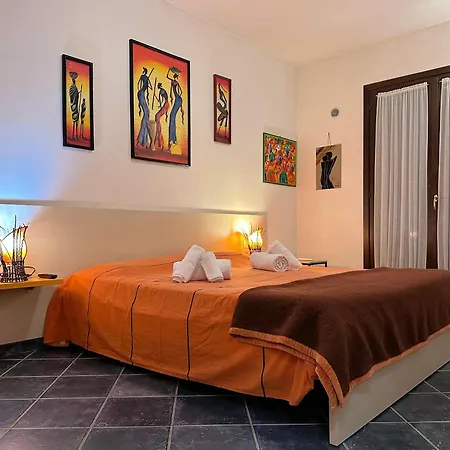 Holiday home A 5 Min, Giardino E Vista Mare - Due Splendide Indipendenti Palau