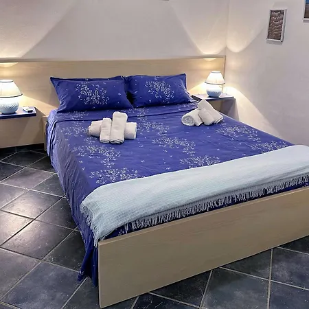 Holiday home A 5 Min, Giardino E Vista Mare - Due Splendide Indipendenti *