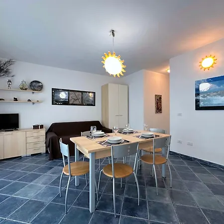 A 5 Minuti, Giardino E Vista Mare - Due Splendide Indipendenti Palau