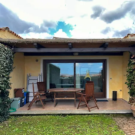 A 5 Min, Giardino E Vista Mare - Due Splendide Indipendenti
