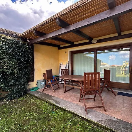 A 5 Minuti, Giardino E Vista Mare - Due Splendide Indipendenti Dom wakacyjny