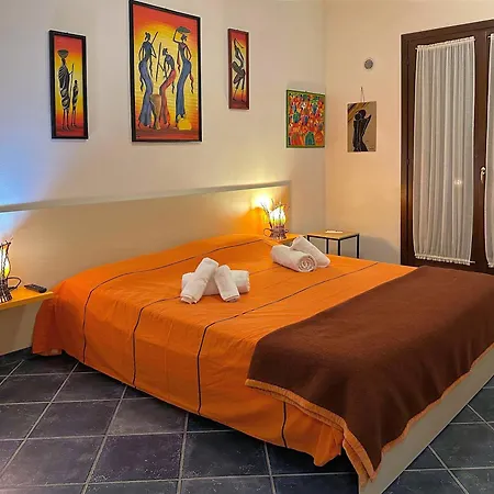 A 5 Minuti, Giardino E Vista Mare - Due Splendide Indipendenti