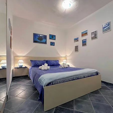 Dom wakacyjny A 5 Minuti, Giardino E Vista Mare - Due Splendide Indipendenti *