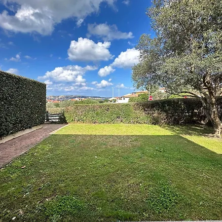 Holiday home A 5 Min, Giardino E Vista Mare - Due Splendide Indipendenti Palau
