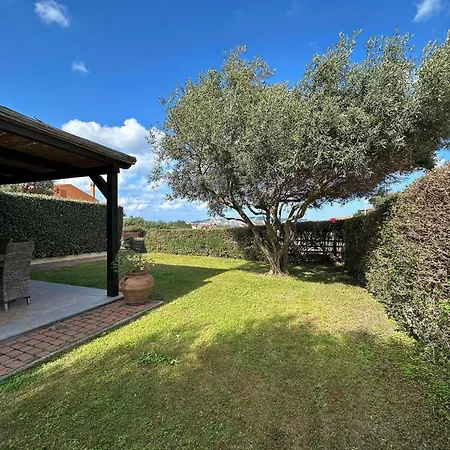 A 5 Minuti, Giardino E Vista Mare - Due Splendide Indipendenti Palau