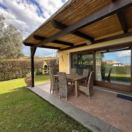 A 5 Minuti, Giardino E Vista Mare - Due Splendide Indipendenti Palau