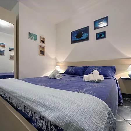 A 5 Minuti, Giardino E Vista Mare - Due Splendide Indipendenti