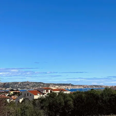 A 5 Minuti, Giardino E Vista Mare - Due Splendide Indipendenti Semesterbostad