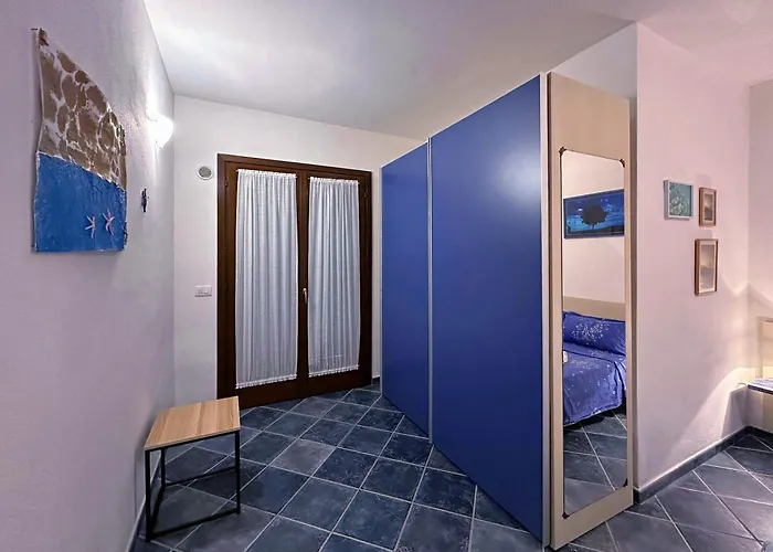 A 5 Minuti, Giardino E Vista Mare - Due Splendide Indipendenti *