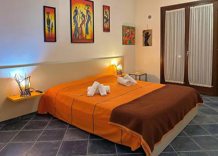 A 5 Minuti, Giardino E Vista Mare - Due Splendide Indipendenti